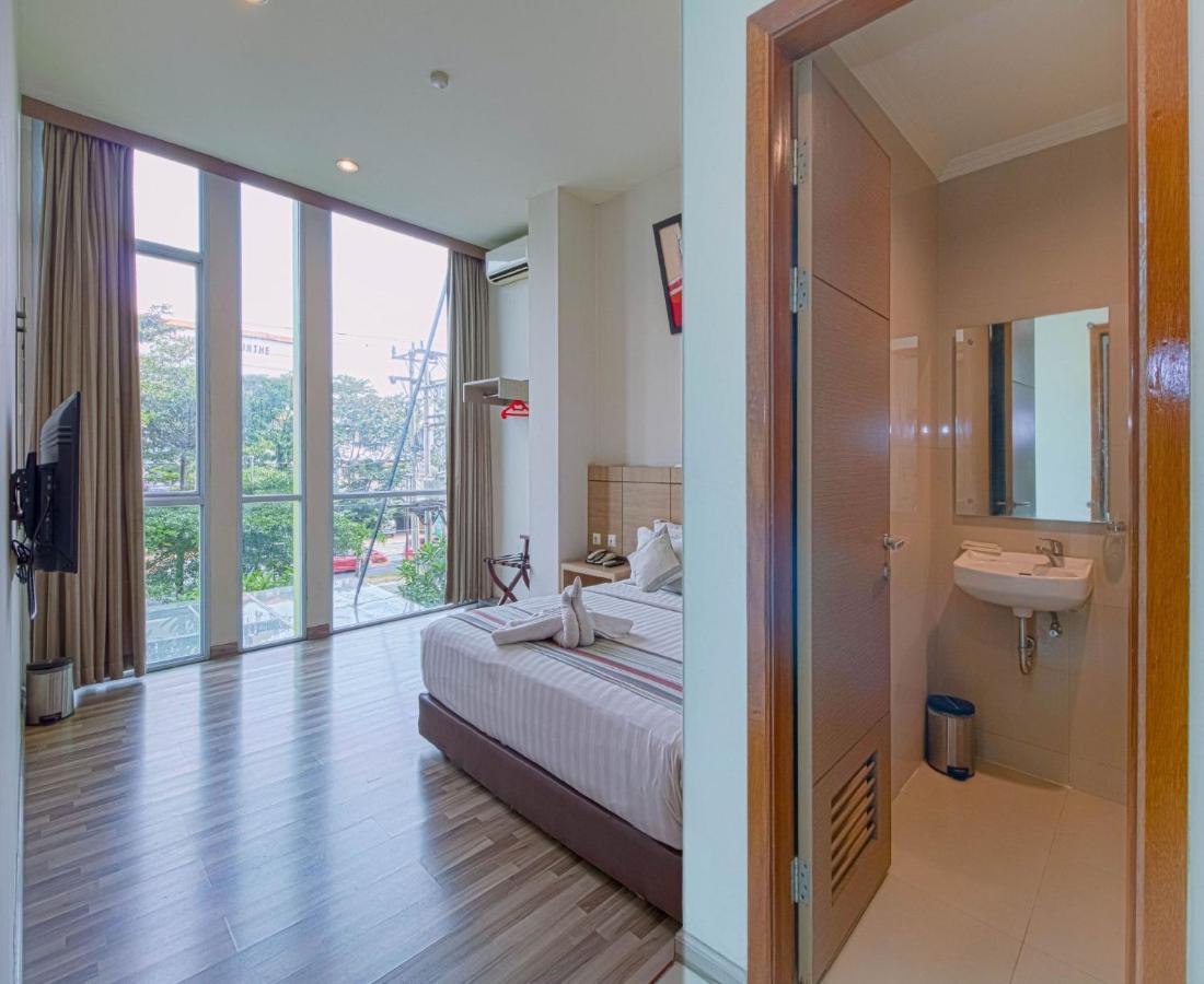 Putra Mulia 3* Medan