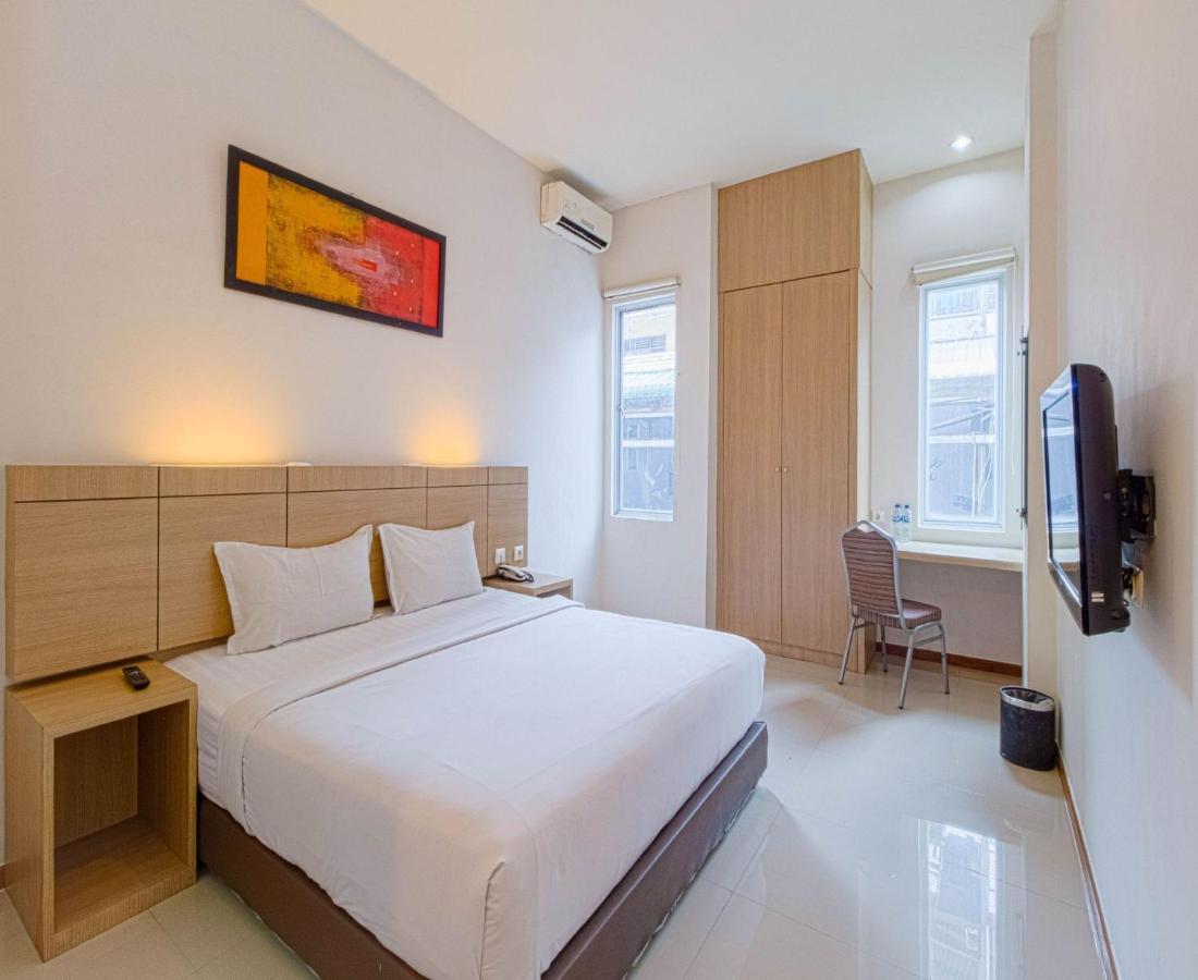 Putra Mulia 3* Medan