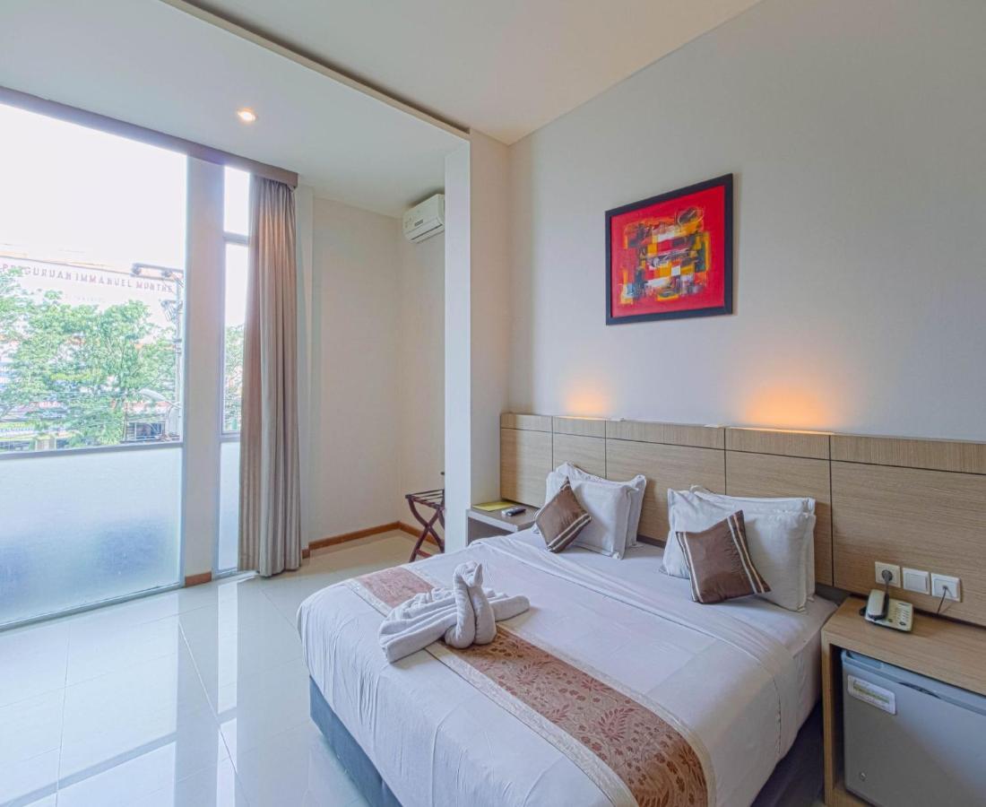 Putra Mulia 3* Medan